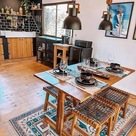 Vakantiehuis Native House *